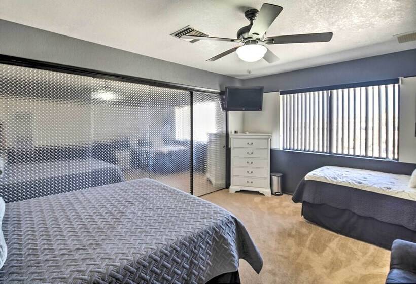 Bullhead City Home W/ Private Pool, Hot Tub & View