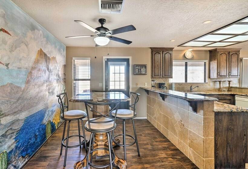 Bullhead City Home W/ Private Pool, Hot Tub & View