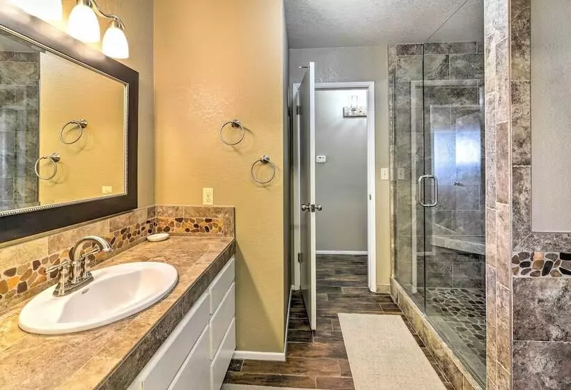 Bullhead City Home W/ Private Pool, Hot Tub & View