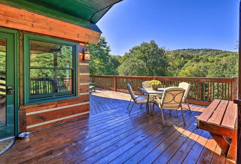 Ski, Hike, & Visit Vineyards: Banner Elk Cabin