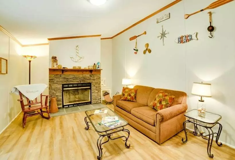 Kentucky Lakeside Home W/ Deck   20 Mi To Lbl!