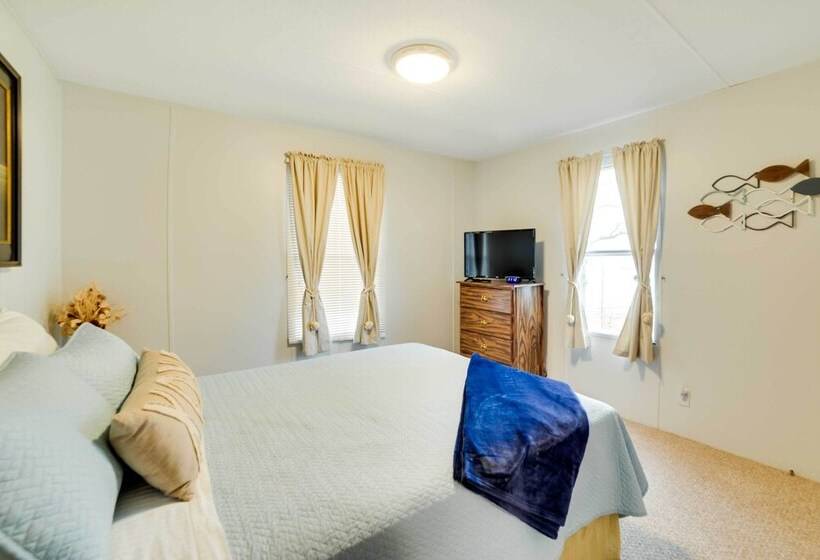 Kentucky Lakeside Home W/ Deck 20 Mi To Lbl!