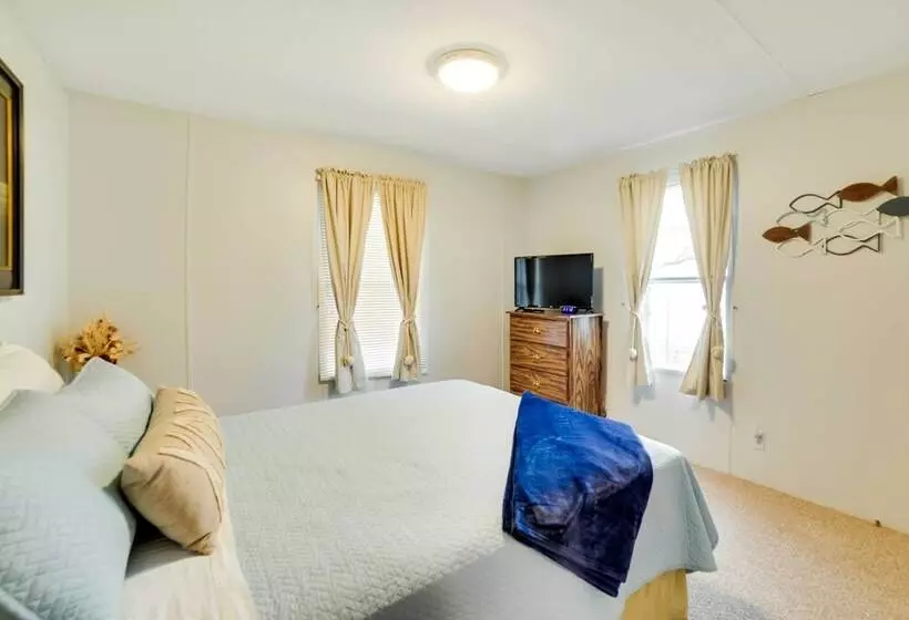 Kentucky Lakeside Home W/ Deck   20 Mi To Lbl!