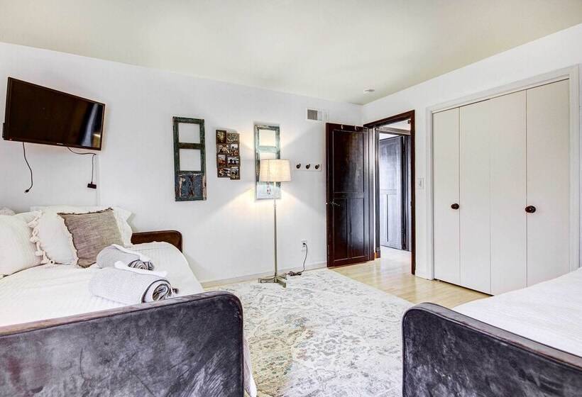 Hot Tub & Dock: Lake Ozark Vacation Home!