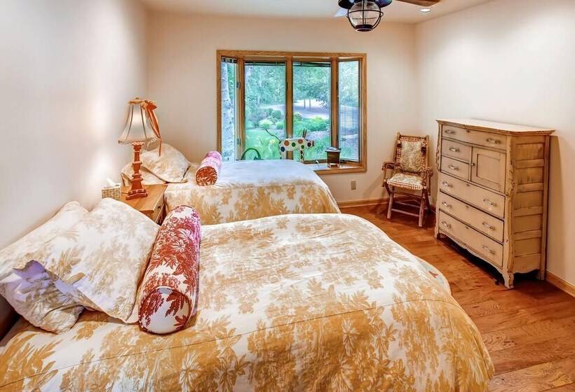 Lavish Charlevoix Home On Lake Michigan, Fire Pit