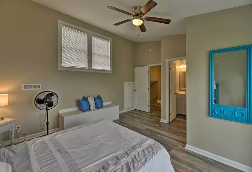 Luxe  Cozy Crab Shack  W/ Porch In Indian Beach!