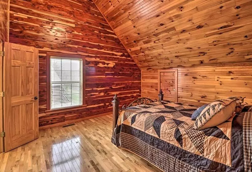 Marfly Retreat    Remote White River Getaway!