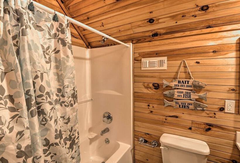 Marfly Retreat Remote White River Getaway!