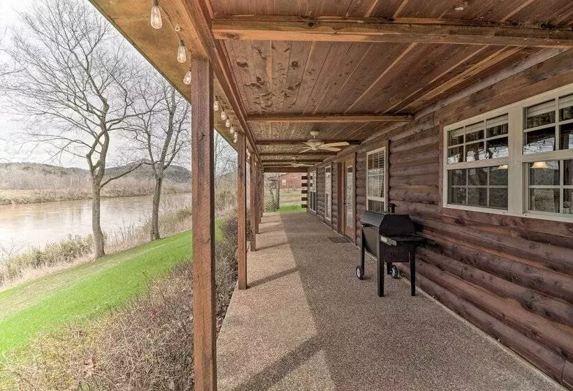 Marfly Retreat    Remote White River Getaway!