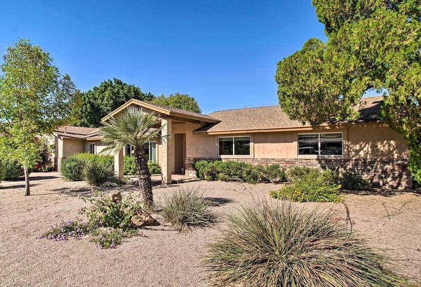 Mesa Home W/ Private Yard & Pool: 2 Mi To Downtown