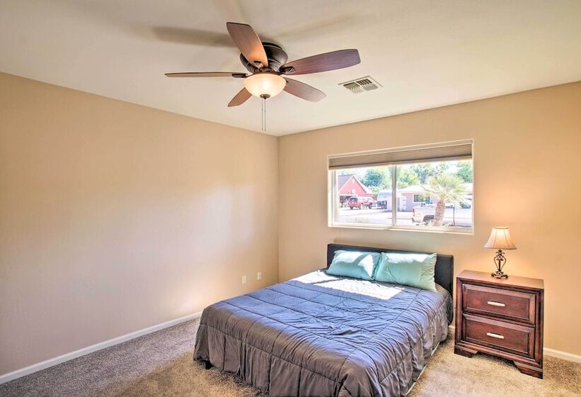 Mesa Home W/ Private Yard & Pool: 2 Mi To Downtown