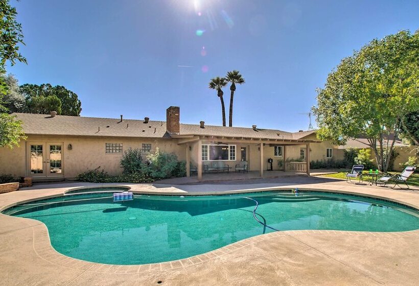 Mesa Home W/ Private Yard & Pool: 2 Mi To Downtown