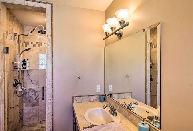 Mesa Home W/ Private Yard & Pool: 2 Mi To Downtown