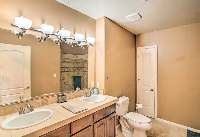 Mesa Home W/ Private Yard & Pool: 2 Mi To Downtown