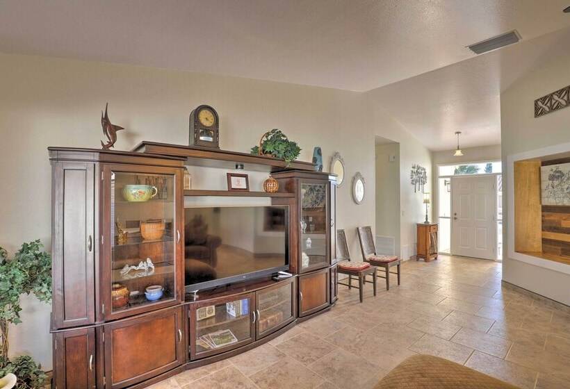 North Tucson Home W/ Patio By Catalina State Park!
