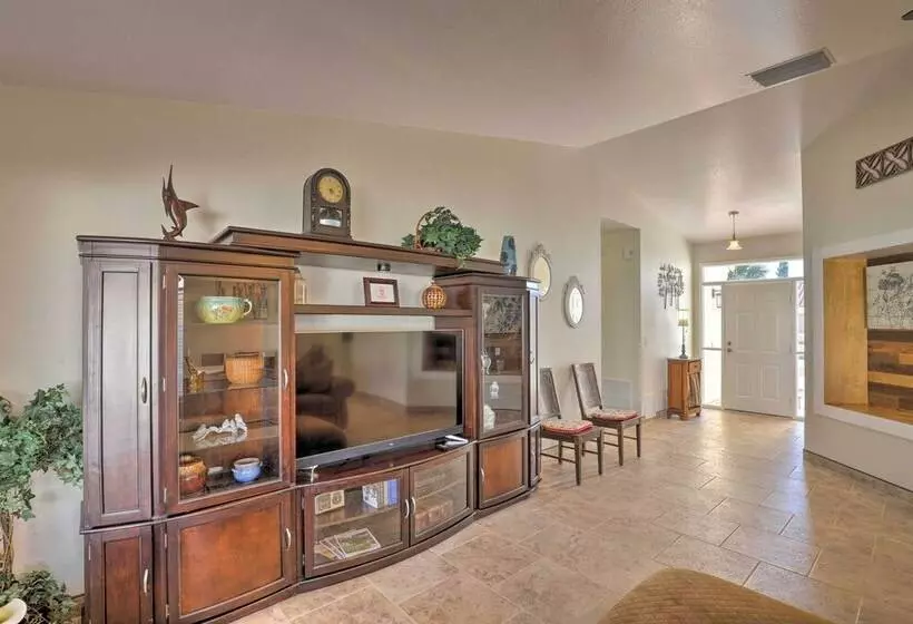 North Tucson Home W/ Patio By Catalina State Park!