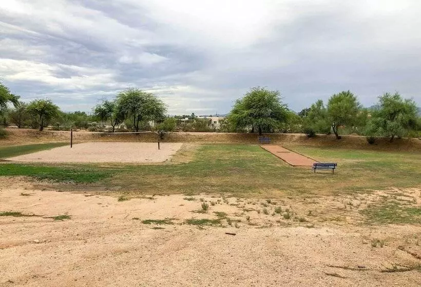 North Tucson Home W/ Patio By Catalina State Park!