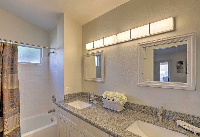 North Tucson Home W/ Patio By Catalina State Park!