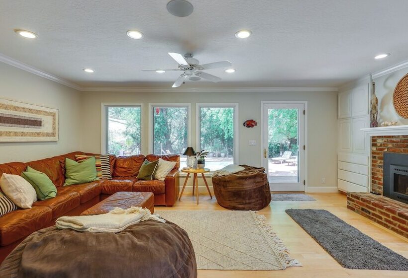 Novato Getaway: Pool, Hot Tub, Near Sf Bay!