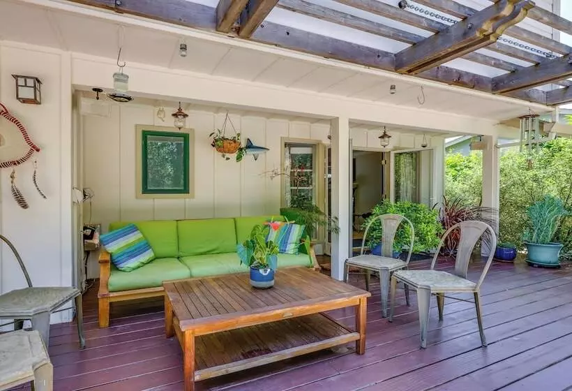 Novato Getaway: Pool, Hot Tub, Near Sf Bay!