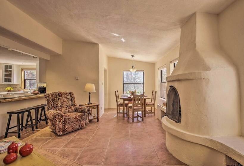 Artist S Retreat W/ Pecos National Park Views!