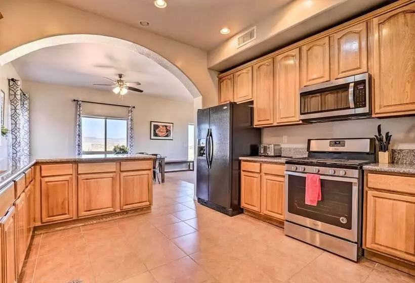 Pet Friendly Page Adobe ~ 3 Mi To Lake Powell!