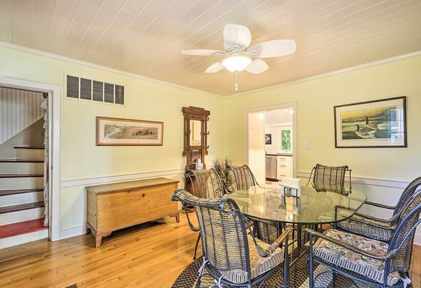 Pet Friendly Quantico Home W/ River Views!