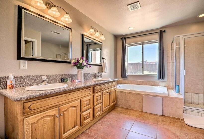 Pet Friendly Page Adobe ~ 3 Mi To Lake Powell!