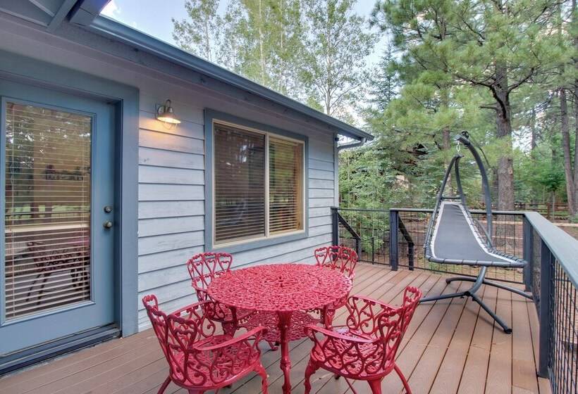 Pinetop Golf Course Home: Furnished Deck & Views!