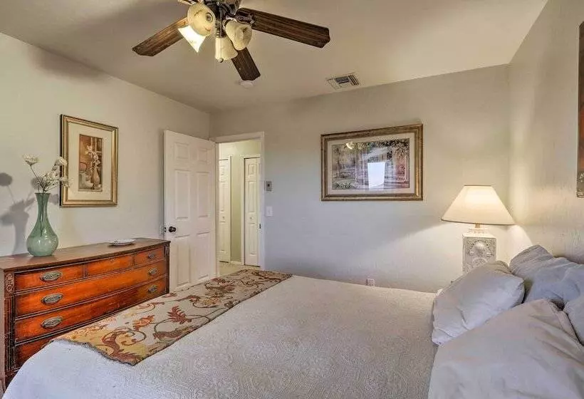 Pet Friendly Prescott Home On 3 Acres W/ Sunroom