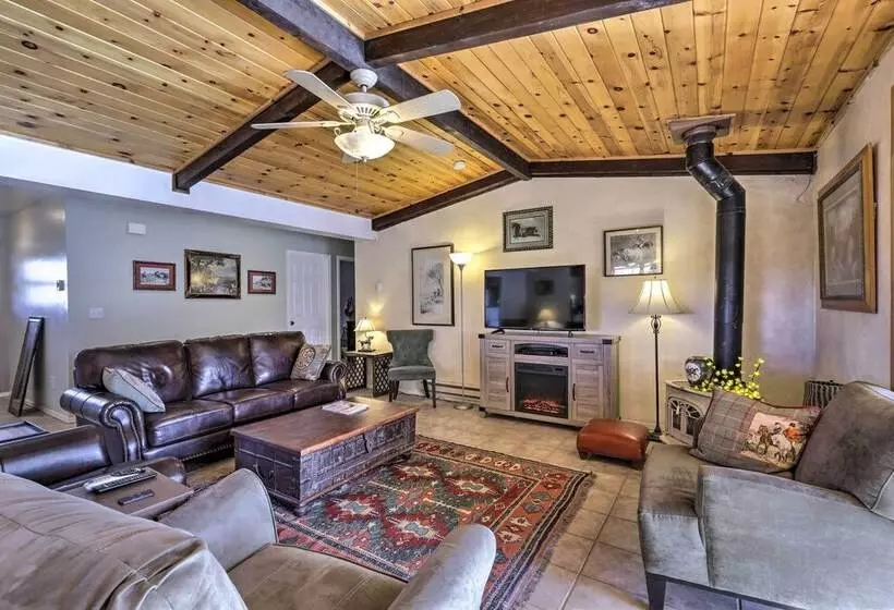 Pet Friendly Prescott Home On 3 Acres W/ Sunroom