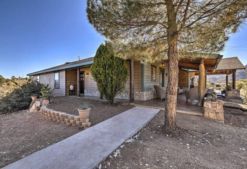 Pet Friendly Prescott Home On 3 Acres W/ Sunroom