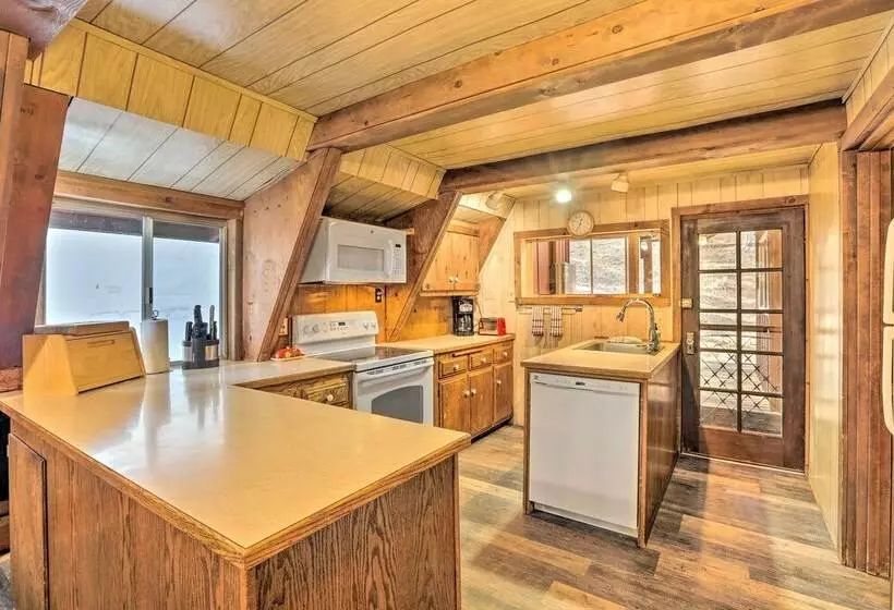 Quaint + Rustic A Frame < 5 Mi To Plumas Eureka!