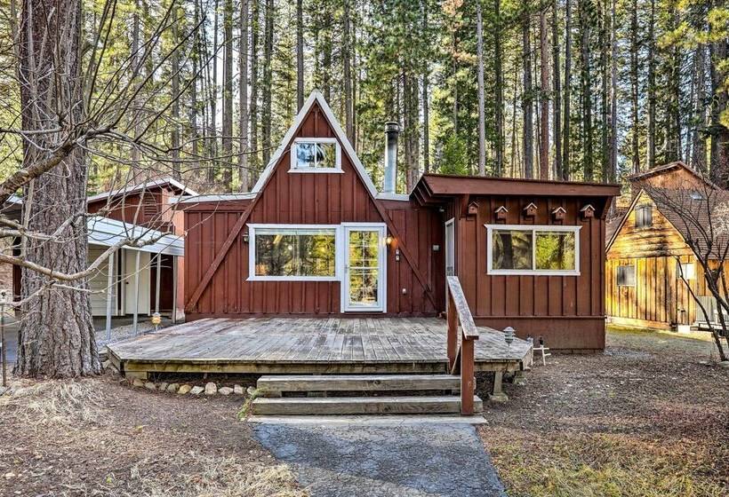 Quaint + Rustic A Frame < 5 Mi To Plumas Eureka!