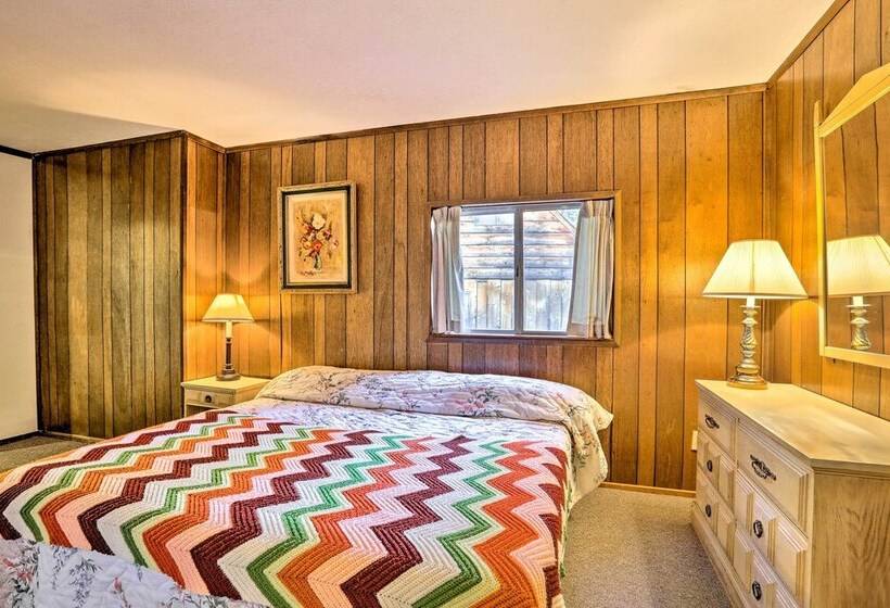 Quaint + Rustic A Frame < 5 Mi To Plumas Eureka!