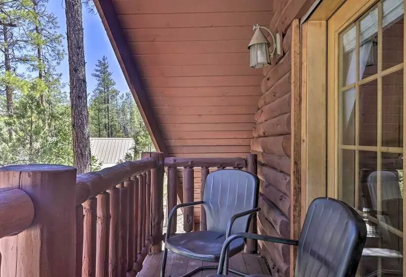 Lakeside Cabin On 2 Acres W/ Fire Pit + Hot Tub!