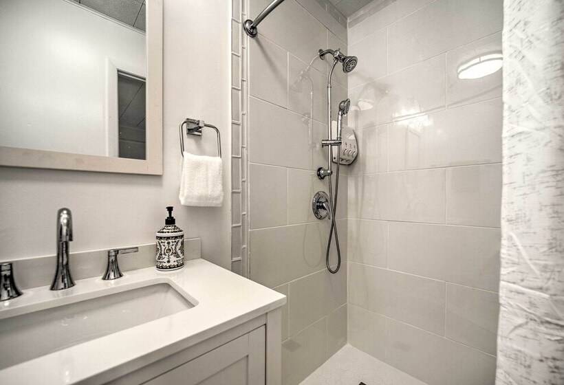 Serene Smoky Mountain Home W/ Grill & Patio!