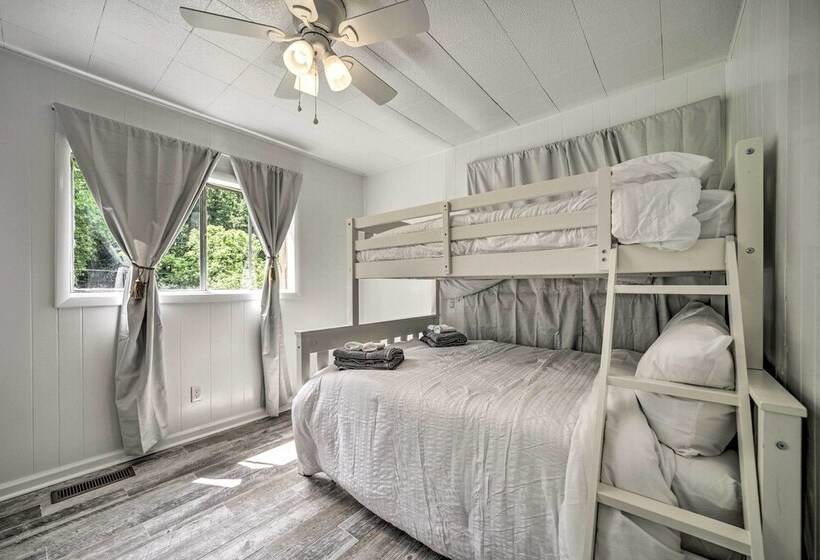 Serene Smoky Mountain Home W/ Grill & Patio!