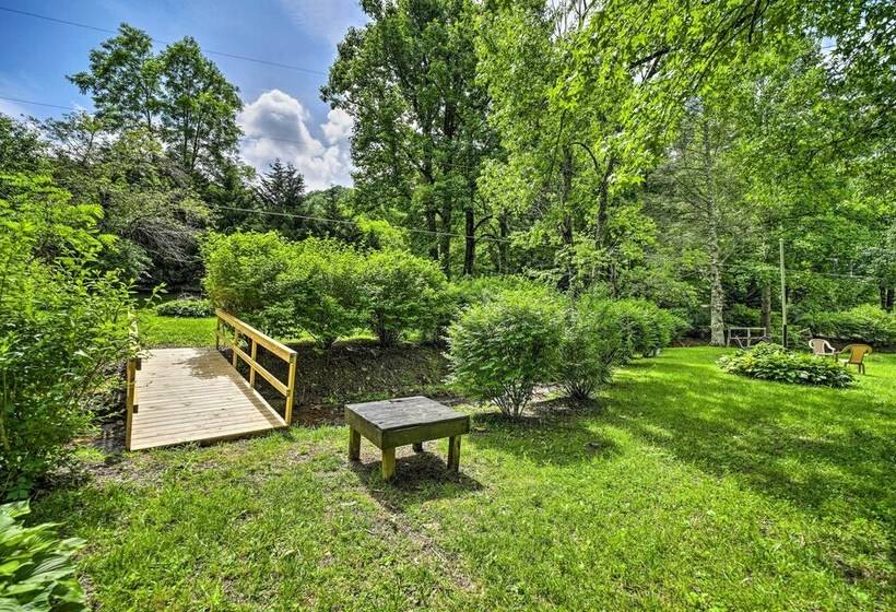 Serene Smoky Mountain Home W/ Grill & Patio!