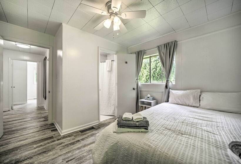 Serene Smoky Mountain Home W/ Grill & Patio!