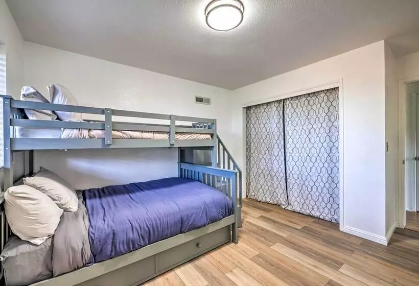 Garden, Balcony & Scenic View: Sonora Hideaway!