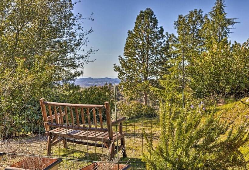 Garden, Balcony & Scenic View: Sonora Hideaway!