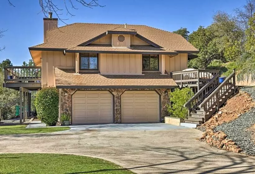 Garden, Balcony & Scenic View: Sonora Hideaway!