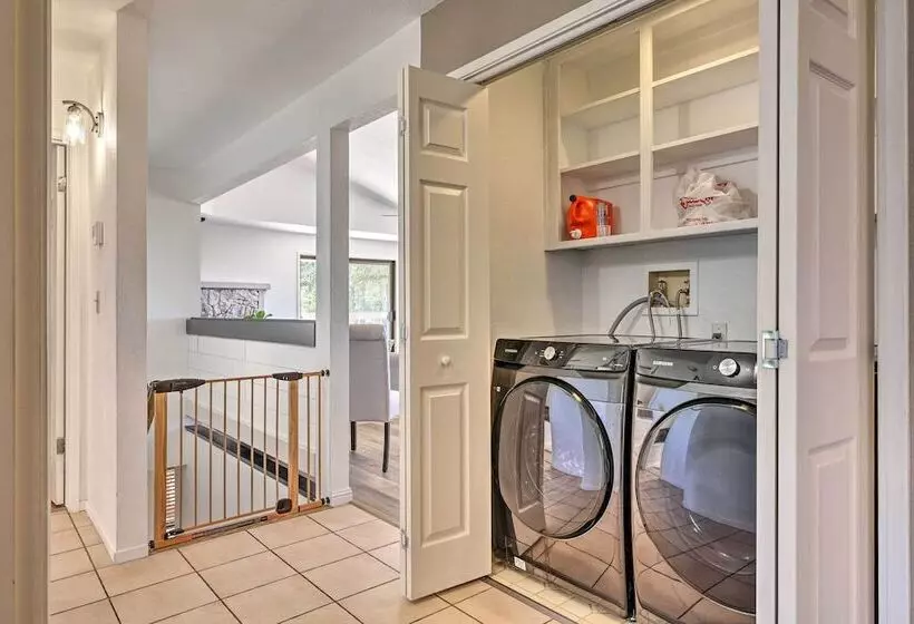 Garden, Balcony & Scenic View: Sonora Hideaway!