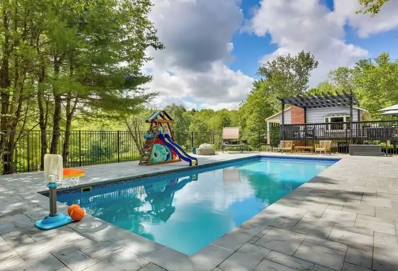 Spacious Ellenville Home W/ Pool & Game Room!