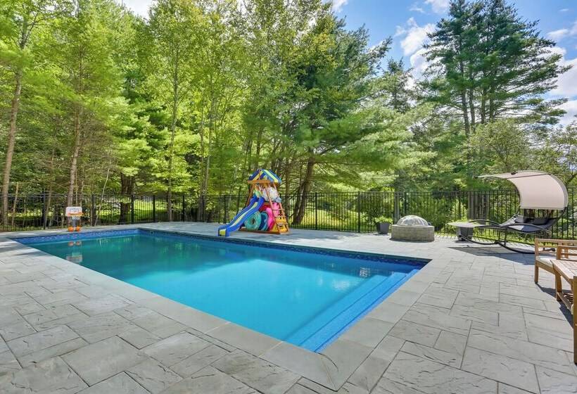Spacious Ellenville Home W/ Pool & Game Room!