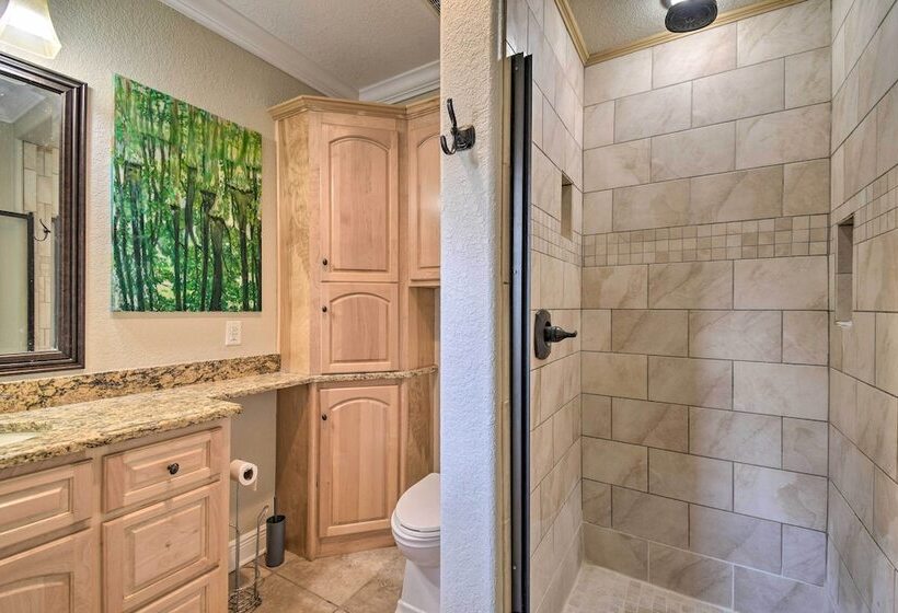 Spacious Gulf Shores Home: Private Pool + Deck!