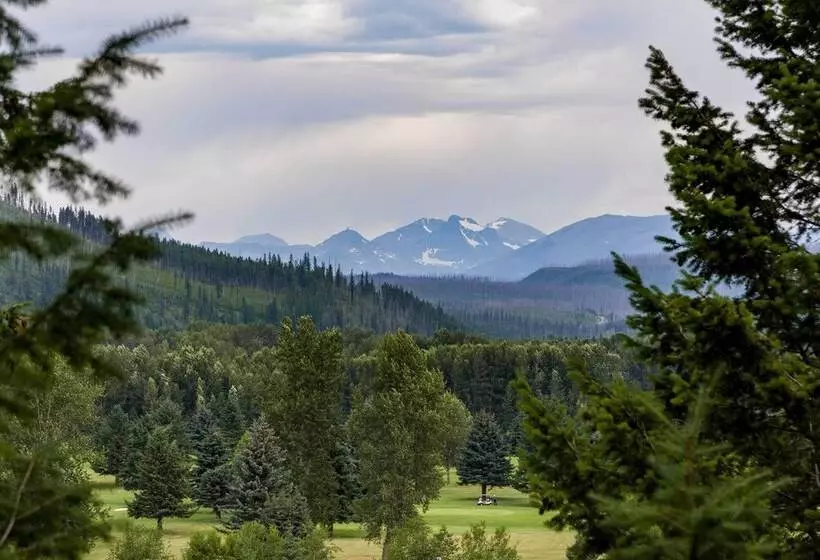 West Glacier Home W/ Majestic Mountain Views!