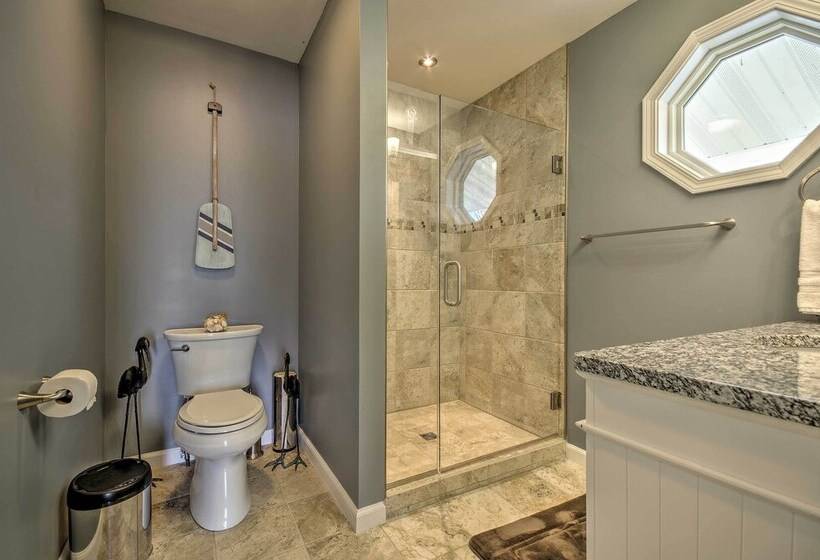 Bayview Lake House W/ Dock On Lake Of The Ozarks