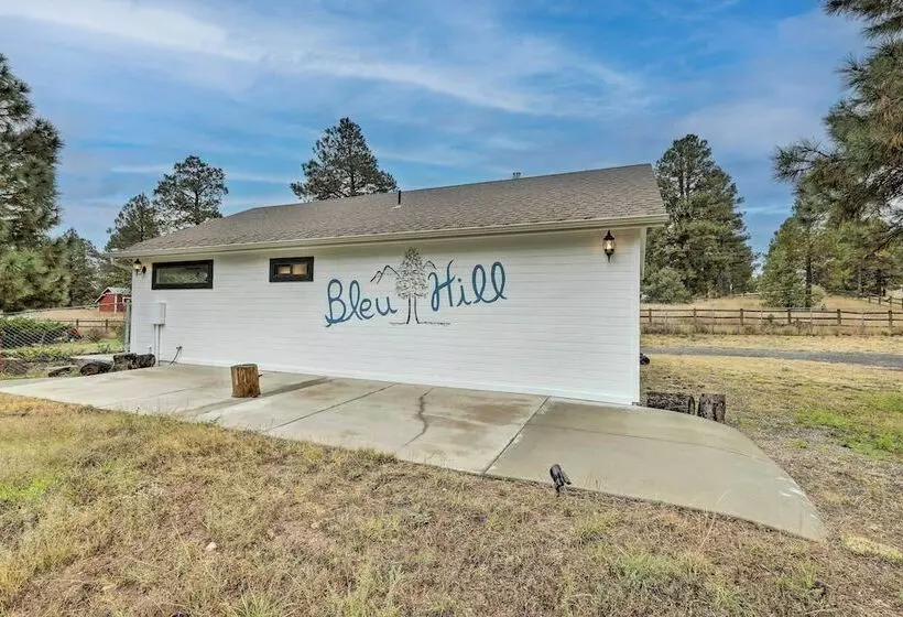 Ski Snow Bowl & Hike: Cozy Flagstaff Cottage!